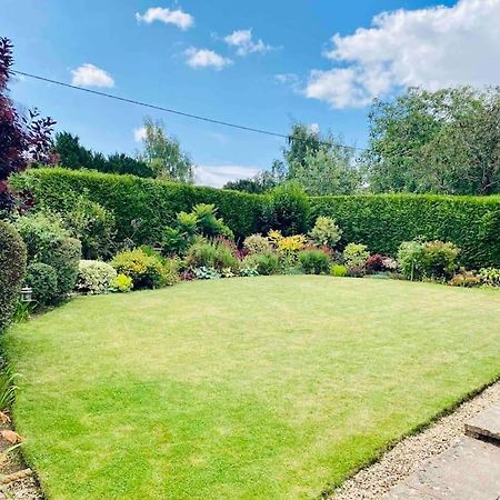 Cotswolds Luxury House In Central Bourton Large Sleeps 2-11. Pet Friendly. Εξωτερικό φωτογραφία